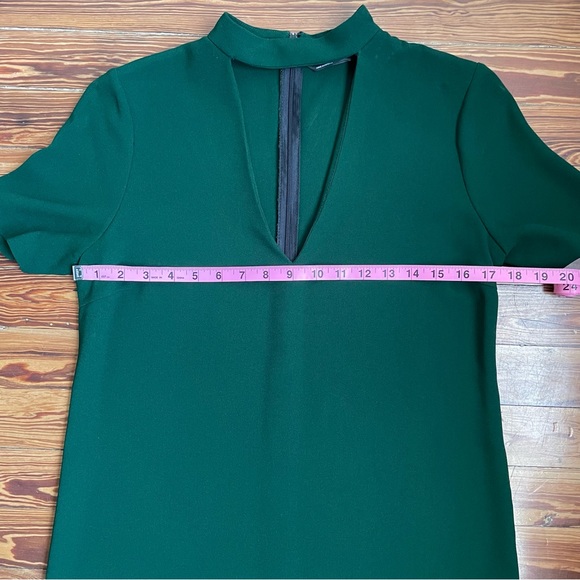 Zara Emerald Green V-Neck Shift Dress - Picture 9 of 10